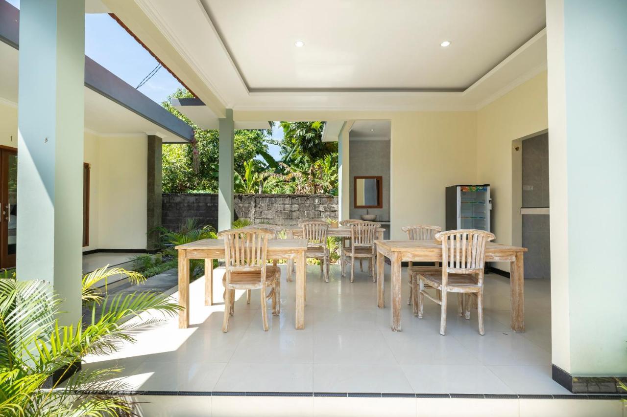 Oyo 912 Pondok Garden Bali Guesthouse นูซาดูอา ภายนอก รูปภาพ