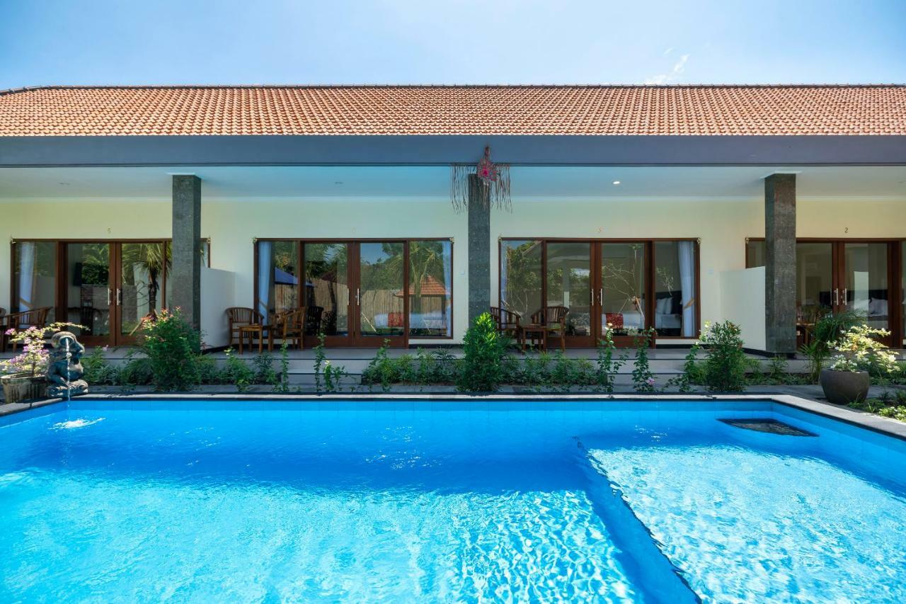 Oyo 912 Pondok Garden Bali Guesthouse นูซาดูอา ภายนอก รูปภาพ