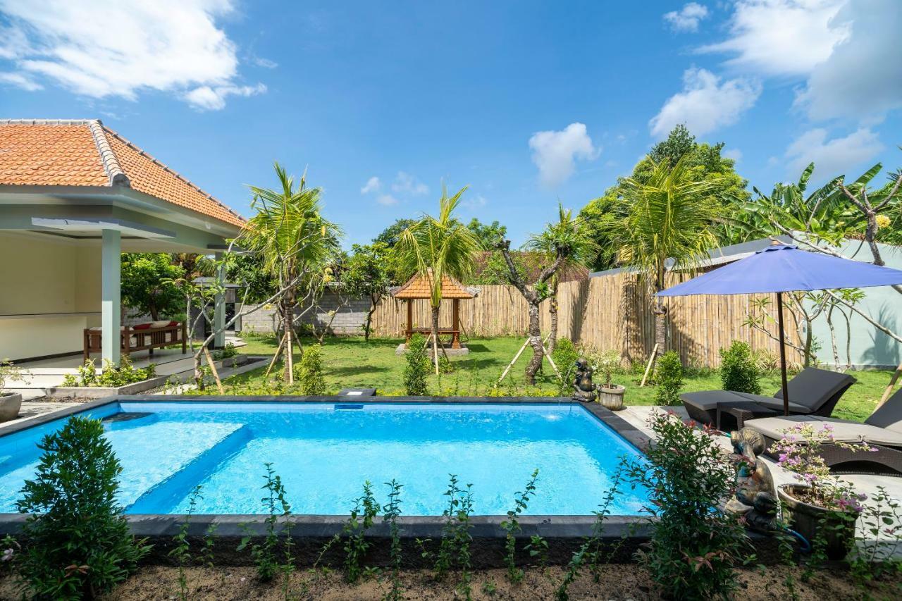 Oyo 912 Pondok Garden Bali Guesthouse นูซาดูอา ภายนอก รูปภาพ